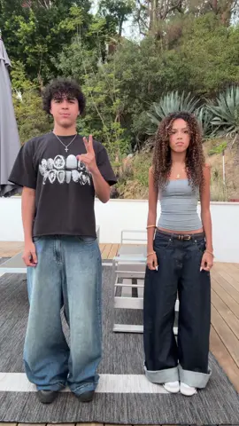 @deja 🦦 