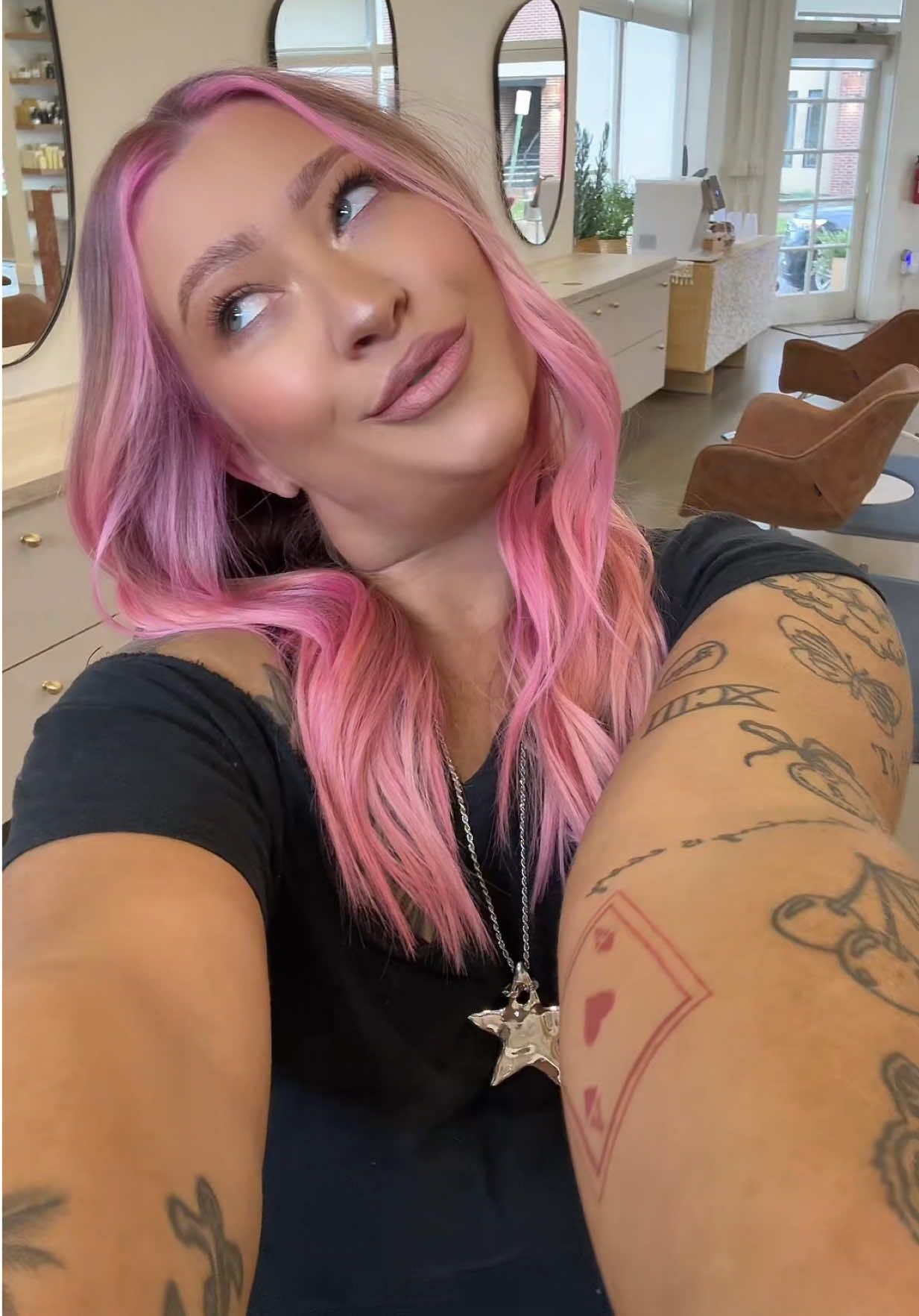 @Good Dye Young 💕💕💕  #gooddyeyoung #pinkhair 