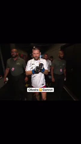 Charles Oliveira 🆚 Mateusz Gamrot match for lightweight division #UFC #ufctiktok #highlights #charlesoliveira #charlesoliveira🇧🇷 