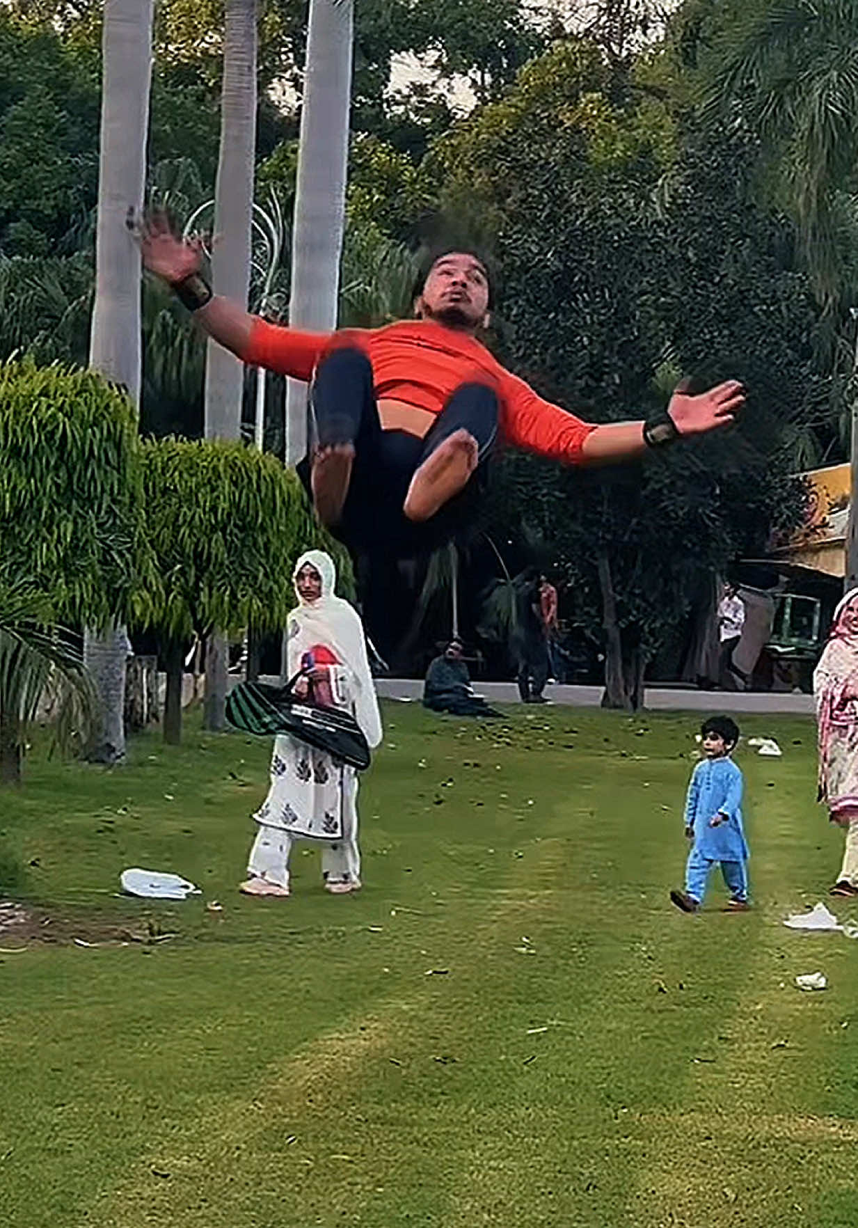 Watch until end🤭 #girlreactionvideo #tayyab_jxtt #foryoupage #reaction #foryou 