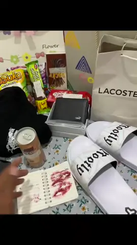 ❤️‍🩹❤️‍🩹🫂 makasih yahh cantikuuuuu telah membuat hari ulang tahunku menjadi sangtt sepesial hadiah nyaa emang tidkk seberapa tapi effortnyaa yang luar biasaaa,jujur baru pertama kaliii dikasiiii hadiah sesepesial inii sama cewekku sendiriii,masih tidk menyangkaa aku bertemu sama cewekk cantikkk dan setulus ituuu... aku bangga padamu trimakasih sayng kuuuu love youu moree❤️‍🩹❤️‍🩹❤️‍🩹❤️‍🩹🫂🫂@𝒆𝒍𝒚𝒔 𝒂𝒋𝒂𝒂🎀 #yppppppppppppppppppppppp #masukberanda #masukberandamu #hbday 