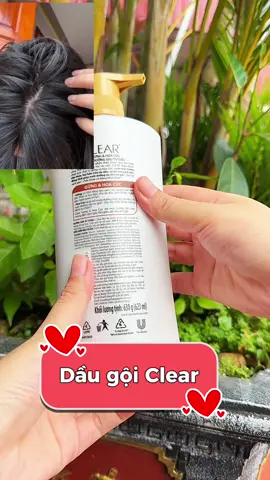 Đầu nhiều gàu ngứa không còn là vấn đề nữa rồi bây giờ đã có dầu gội Clear #clear #hoptaccungunilever #daugoi #chamemxinh 