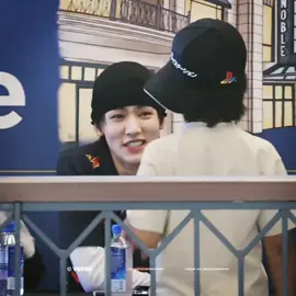 bocil ketemu bocil, cuuu bgttt🤏😹 @CORTIS #seonghyeon #cortis #fypviraltiktok🖤シ゚☆♡ #kpopers #fansign  ib : verse