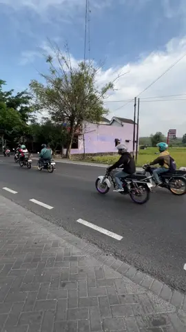 #cbbekicotnganjuk #cbnganjuk #ngk 