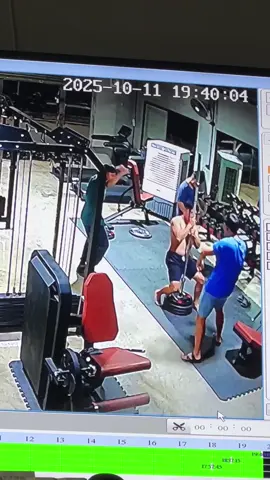 ในวันที่สาวๆไม่ได้มายิม #escagym 