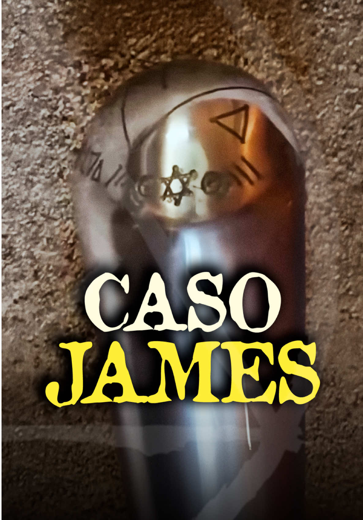 Una persona asegura haber encontrado un objeto cilíndrico desconocido en medio del desierto. La pieza parece metálica, sin juntas, y emite un sonido extraño al acercar dispositivos electrónicos. ¿Qué crees que sea? ¿Restos de un experimento… o algo que nunca debió salir a la superficie? 📌 ESFERAS Y CILINDROS OVNIS ¿FRAUDES O TECNOLOGÍAS NO HUMANAS? • ya disponible #ovni #extraterrestre #paranormal #investigacion #desierto 