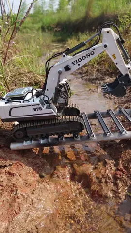 rc excavator yigong #rcexcavator #rcexcavatoryigong 