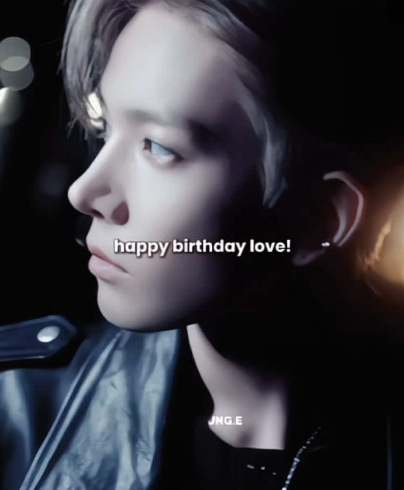 [10.15] happy early birthday to my favorite person, thank you for being born into the world. may you always be surrounded by happiness and people who sincerely love you. i can't give you the world, but i can give you my world. love you as always🤍 #heeseung 