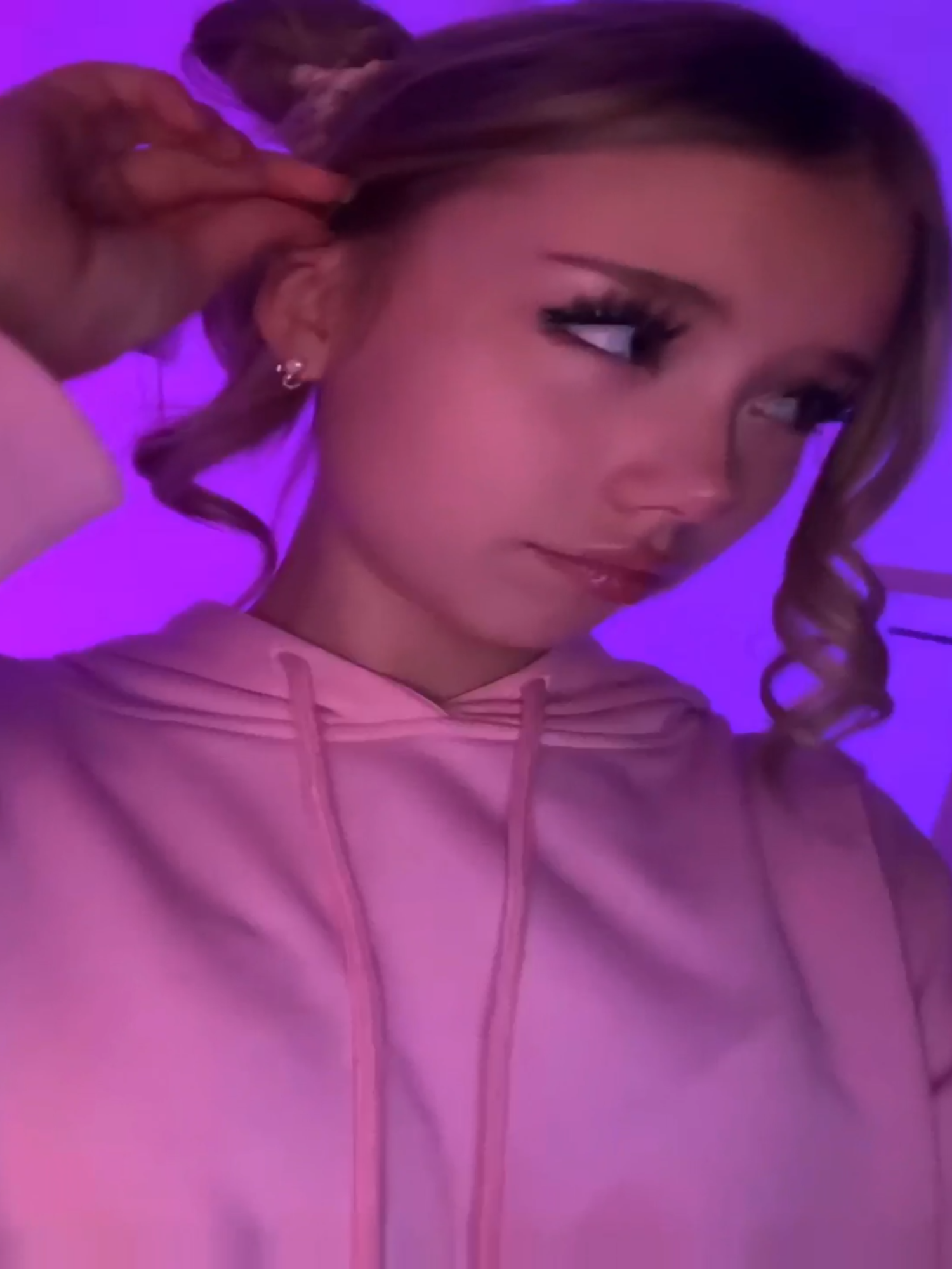 Всё красивее и красивее @pav.p3 ❤ | День 12, как я прошу тебя подписаться 🙏 #Павлова #pav #pavlova #pavlovaedit #длятебя #самаякрасивая #первый #рекомендации #рек #врекомендации #reccomended #reccomendation #reccomendations #1million