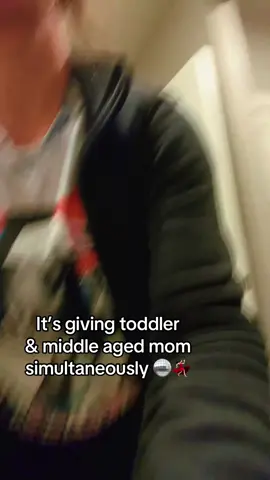 Half way dead too. #adhdgoeswoman #adhdgoesgettingdressed 