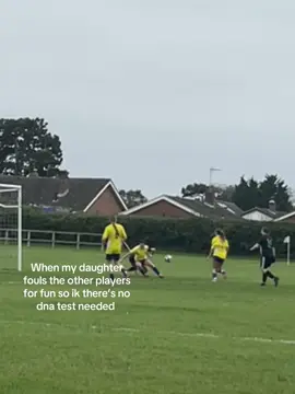 I ❤️ pushing #football #WomensFootball#fyp #ball 