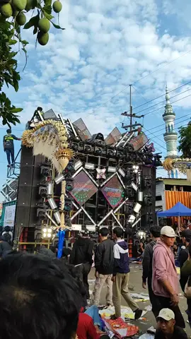 morning person digugah cak wan #allingampingan2025 #karnavalgampingan #riswandaone #riswandacakwan 