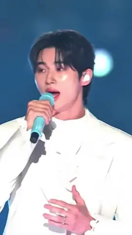 Sudden Shower ☔️🎶 #byeonwooseok #lovelyrunner #kdrama #ostdrama 