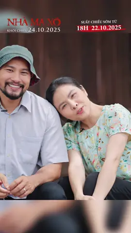 Quý cô chí anh chụ, bà con cô bác gần xa nhớ ra rạp ghé thăm NHÀ MA XÓ nha 🥰 🎬 Phim có suất chiếu sớm từ 18g00 ngày 22.10.2025 và chính thức khởi chiếu ngày 24.10.2025 tại các rạp trên toàn quốc ❤️ #NhaMaXo #VanTrang #HuynhDong #Behindthesence #MegaGS 