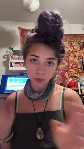 I finally learned how to edit my videos on here yay