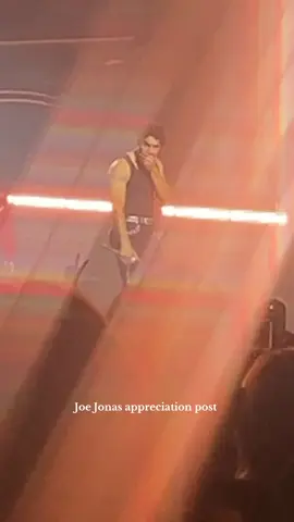 I... have no words. @joejonas #joejonas #thejonasbrothers #concerts #jonasbrothers 