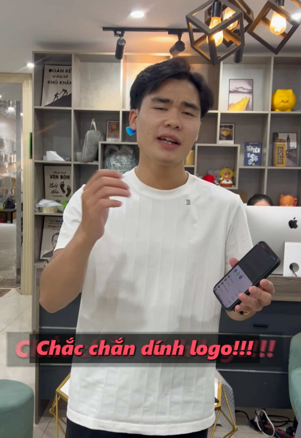 Tải video tiktok không logo. #vanhoang97 #Wingmobile #vanhoang #iphonecu 