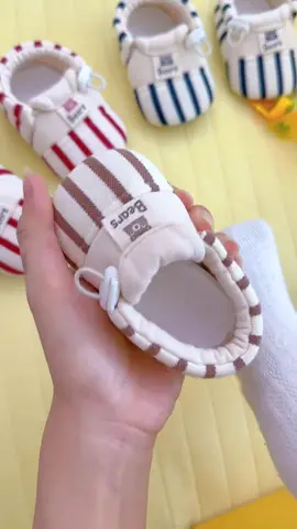 #giaytapdichobe #giaytapdi #mebimreview 