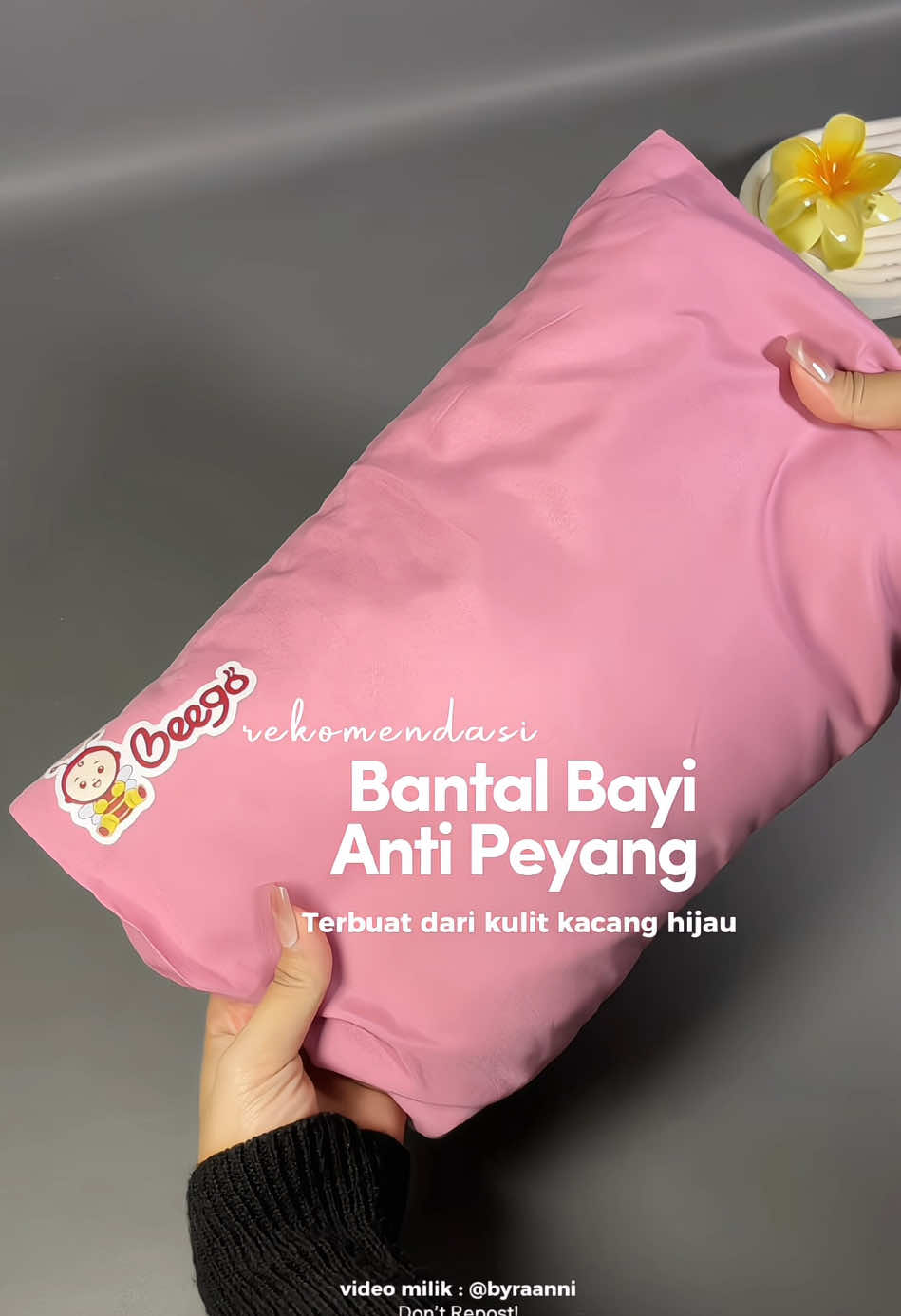 Rekomendasi bantal yang bisa mencegah dan bantu memperbaiki kepala baby yang sudah terlanjur peyang🥰🎀 terbuat dari kulit kacang hijau asli yg sudah diolah jadi aman buat newborn🌷✨ #bantalantipeyang #bantalbayi #bantalviral #perlengkapanbayi #perlengkapanbayibarulahir @Beego Store 