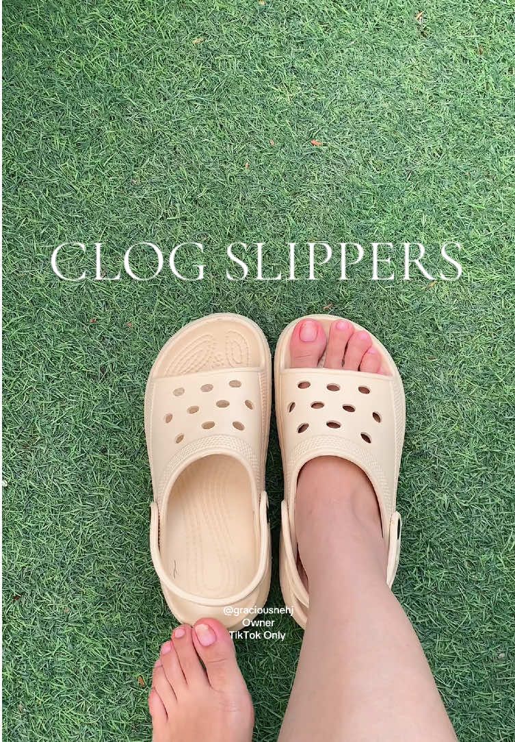 Tamang tama sa tag-ulan at ang comfy pa🌸 #clog #slippers #clogslipper 