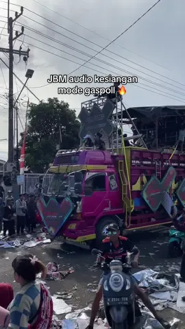 JBM audio mode drag gasspoll di gampingan🔥 #karnaval #gampinganpagak #k5maximalaudio #jbmaudiopandaan #malang 