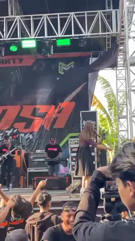banyak cinta yang datang mendekat @Eva Aqwiella @ladosa_official1  #romansanyess #infoorkespati #infoorkesjepara #putraarwaja