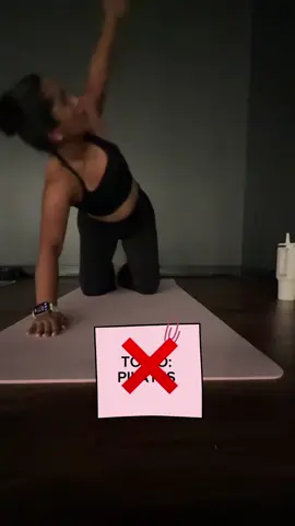 #ad Check your symptoms, track your cycle, and let @Flo guide you on how to conquer the day while taking the best care of yourself 💫 #cycletracking #periodhealth #healthapp #pilates 