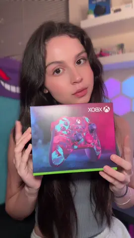 Xbox Heart Breaker Controller 💔 The new limited edition series from @Xbox @Xbox Canada  #xbox #xboxcanada #xboxcontroller #limitededition #unboxingvideo 