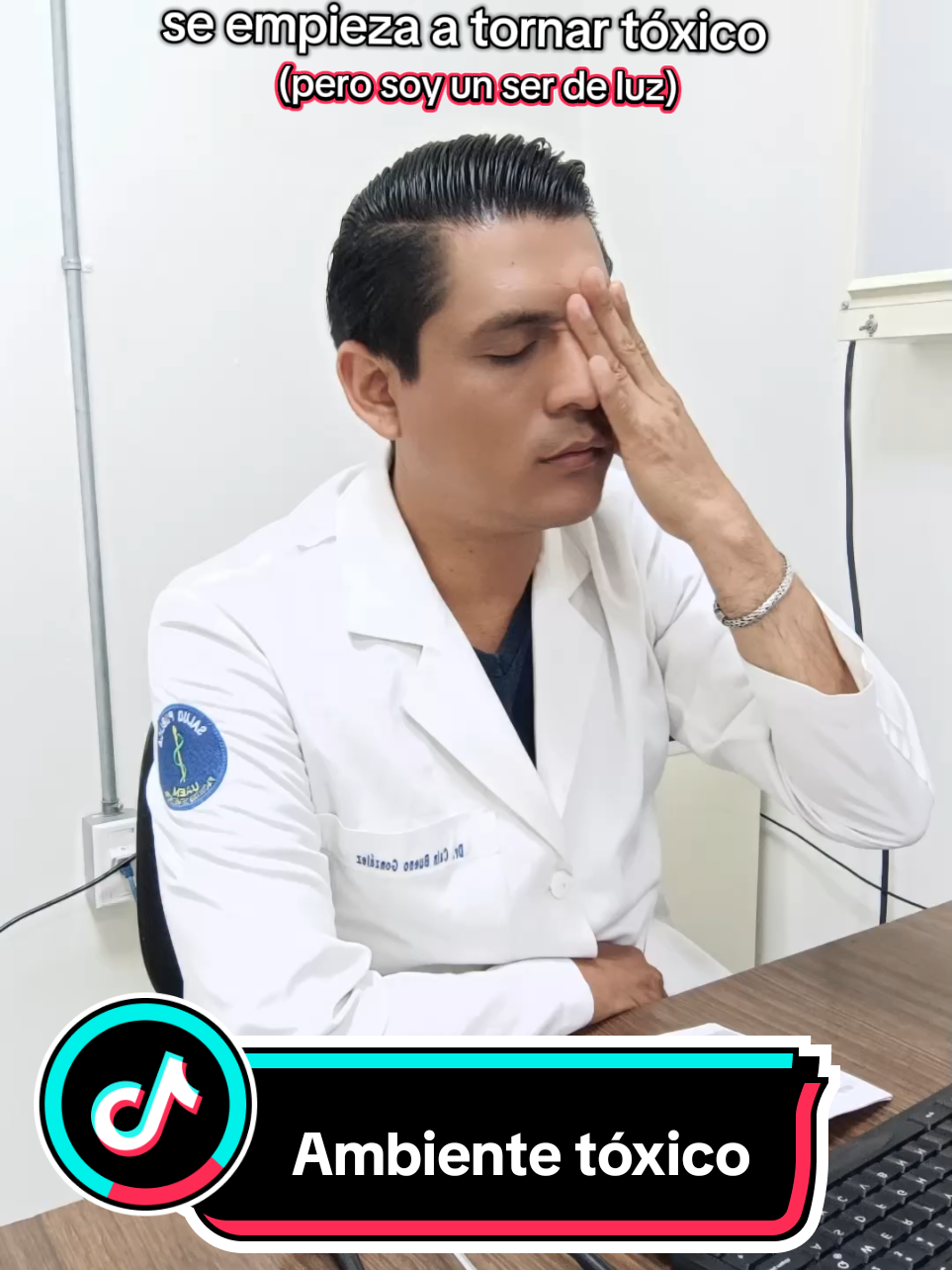Ambiente tóxico noooo... #tiktokviral #humor #comedia #doctor #hospital 