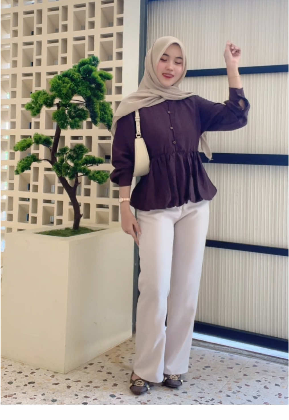 cukat cukatt bikin cerah bgt di kulit🥵🤎#coklat #brown #blousemurah #tiktokshop #kranjangkuning 