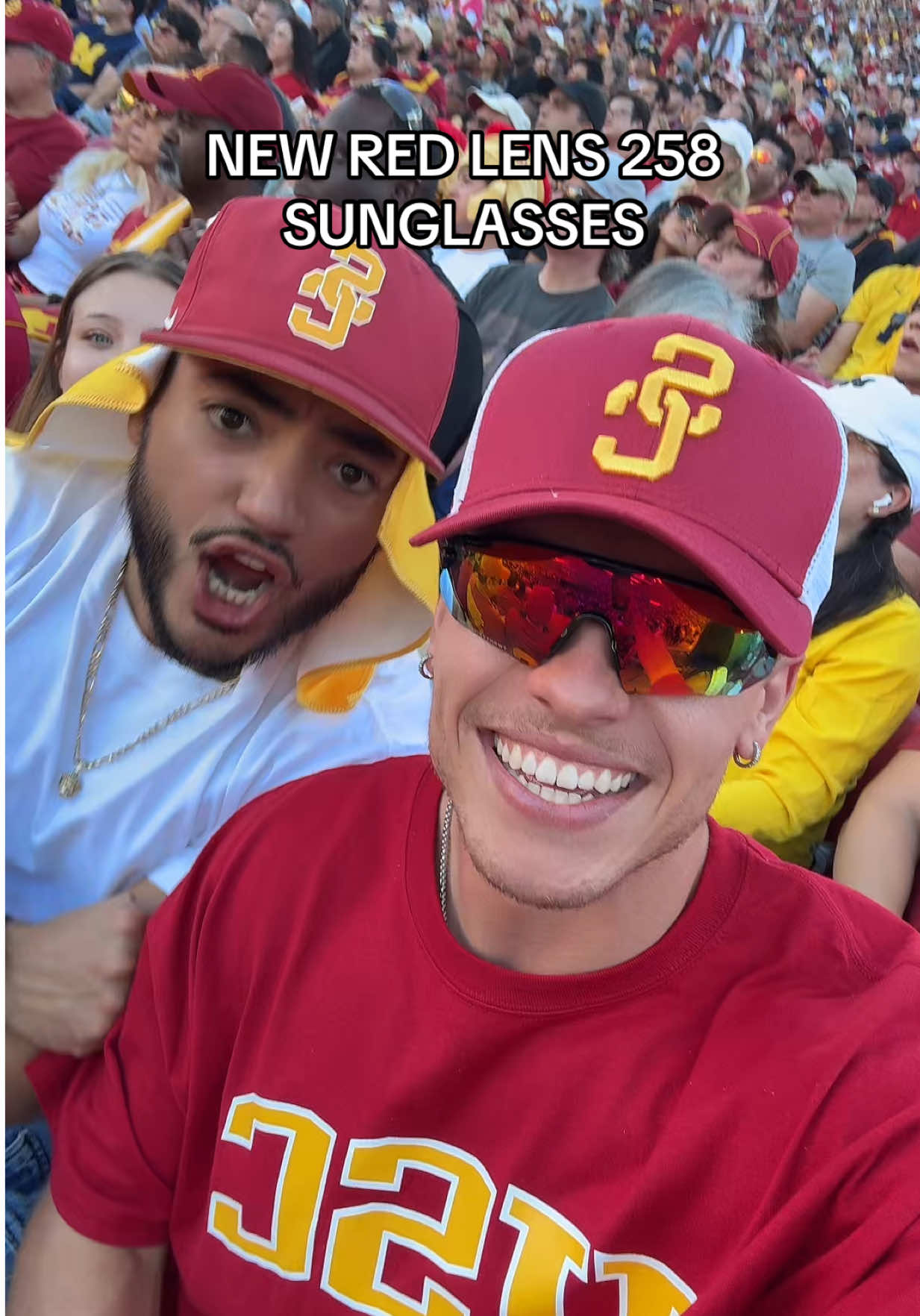 PERFECT FOR SC GAMES #USCfootball #uscmichigan #runningsunglasses #runninggear #sunglasses 