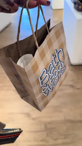 Almost at 2k🥺 love you all❤️❤️ #fyp #lifestyleinfluencer #chicagocreator #minivlog #dayinmylife @Bath & Body Works @Peach & Lily @Ulta Beauty @TJ Maxx @e.l.f. Cosmetics @Fenty Beauty 