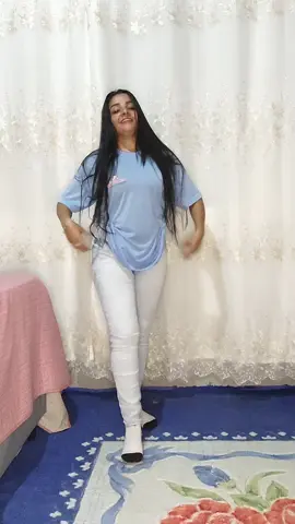 #priscilla_carlos  #slowmotion #catwalk 