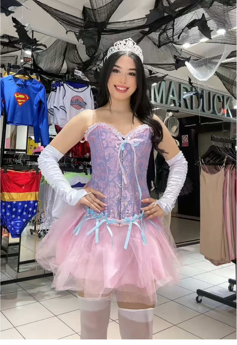 El disfraz de princesa que estabas buscando 👑 Rapunzel 💕 #princesa #disfraz #rapunzel #trend #halloweenlook 