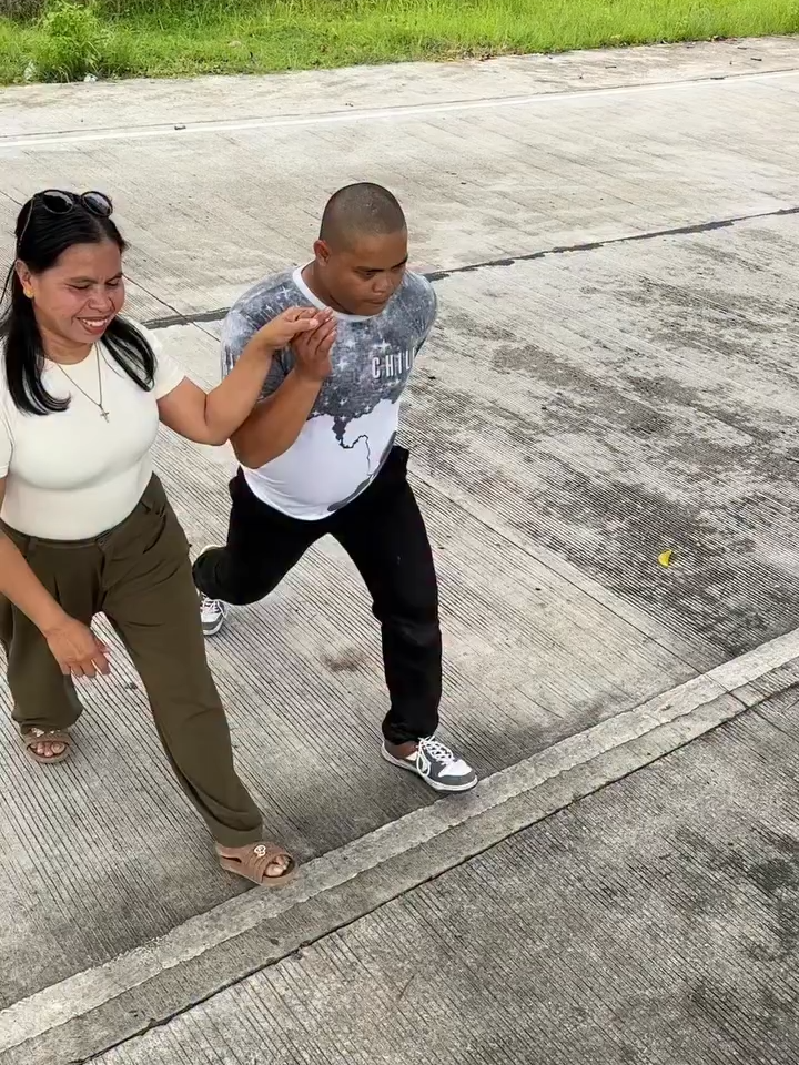 No choice si inday baka itapon mo😅🤣