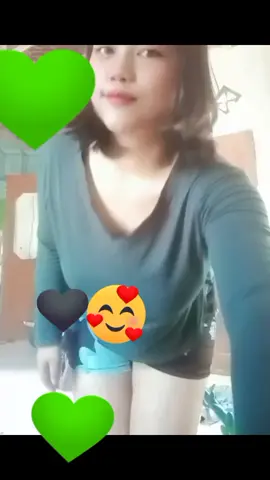 Hiburan d Siang bolong 🤣 Celana teh banyak tapi Gatau syuka aja gtu pake celana yang Satu ini,Fav banget😚🤣 #JogedViral #Candhu #Auw 💃