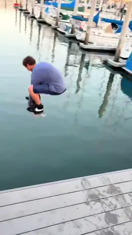 Bruh! #preformedbyprofessinals #funnyvideos #trending #Skateboarding #fails @kade sheely 🤳