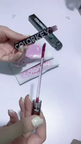 Son Môi Gương Bóng COLORKEY Mirror Tạo Hiệu Ứng Căng Bóng Như Gương Cho Đôi Môi Đầy Đặn Quyến Rũ ##son##soncolorkey##sonmoi##sonmoidep##colokey