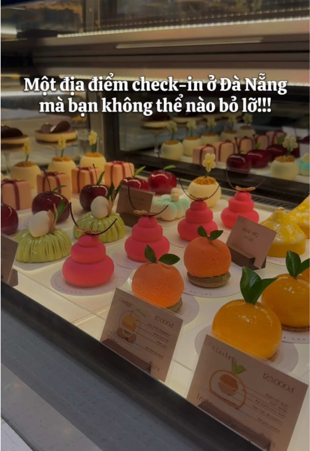 Một địa điểm check-in ở Đà Nẵng mà bạn không thể nào bỏ lỡ!!! #PâtisseriedeLux #Lux #trending #fyb #xuhuong 