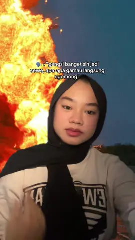 gengsi harga mati bosss btw maaf alay bgt😭 #fyp #trend #viral #Relationship #couple 