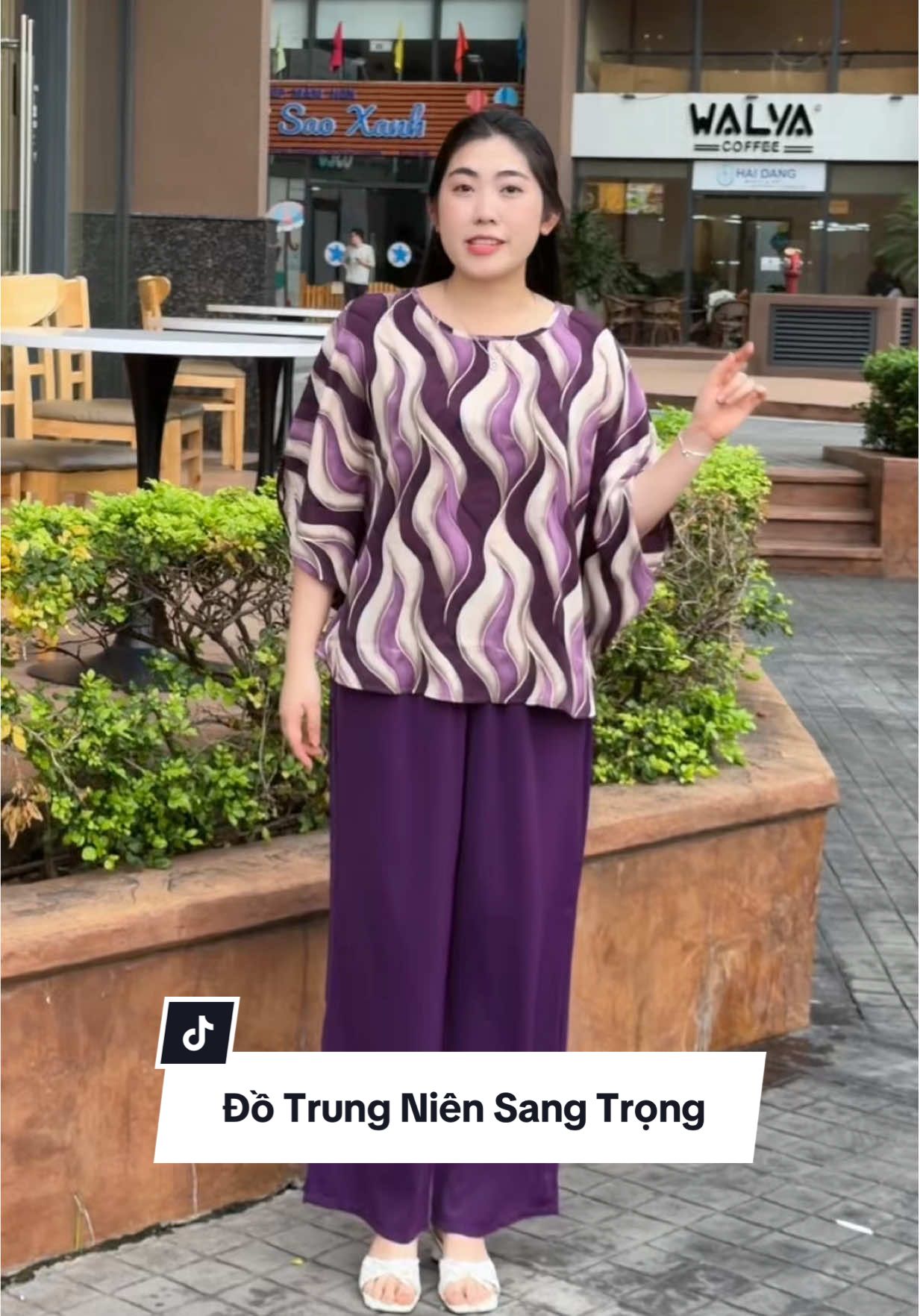 Set đồ sang trọng, tặng mẹ #dotrungnien #thoitrangtrungnien #quatangme #dobotrungnien #aotrungnien   