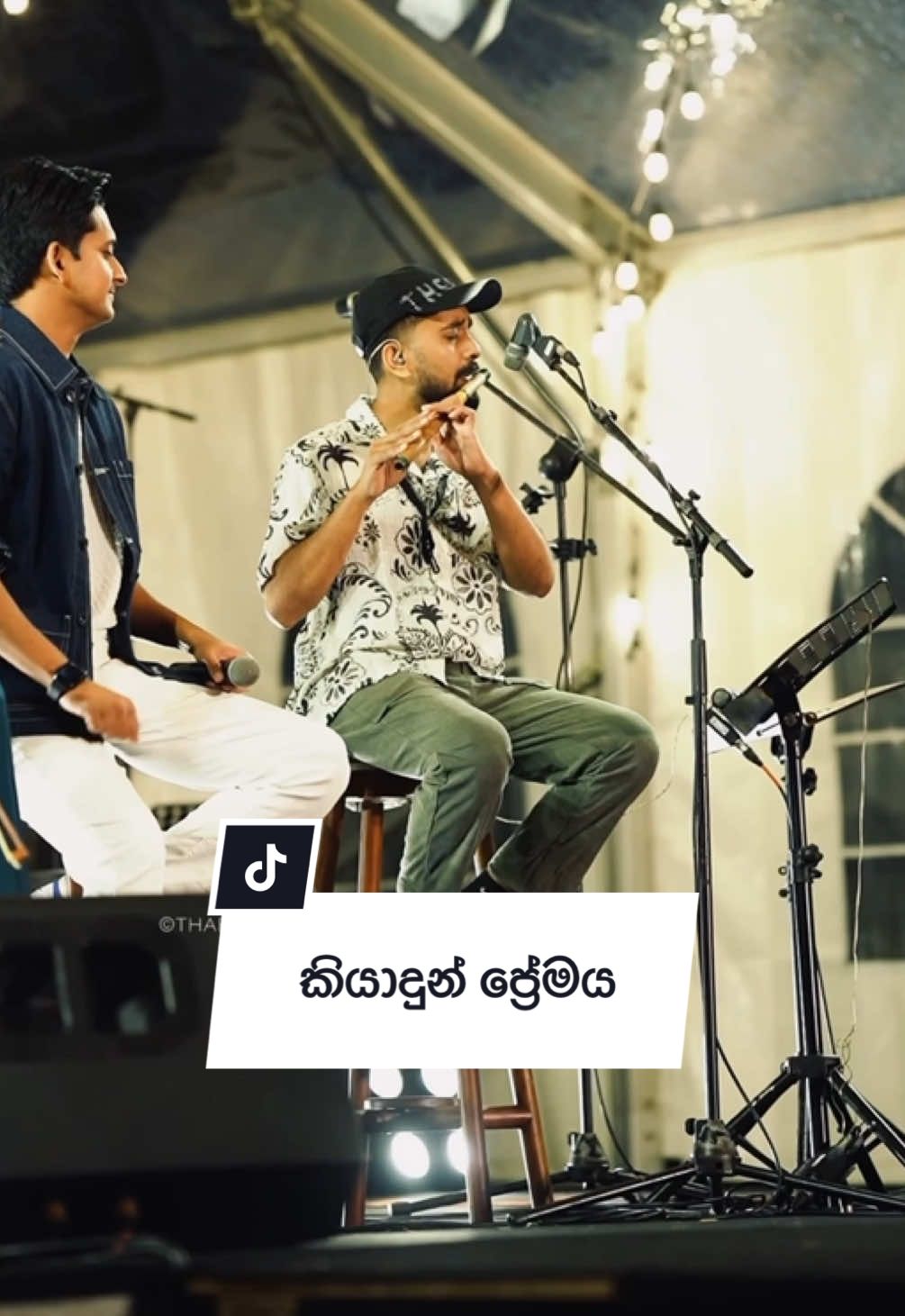 සඳක් නොව නුඹ.. ඉරක් වූවා මා හට.. ඇත්තටම නුඹයි දන්නේ මා ගැන..... . . #handawaka #fyp #flute #kiyadunpremaya #madusara 📹 Tharindu Jayaz | Shanaka Laknath Huge thanks to the original creators ❤️