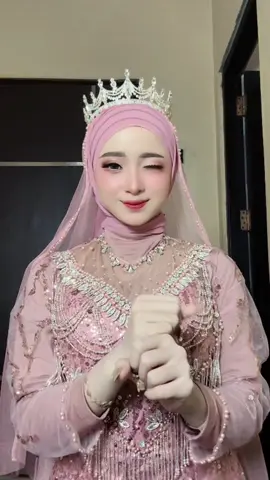 make up by @𐙚fya 😙💗🤏🏻