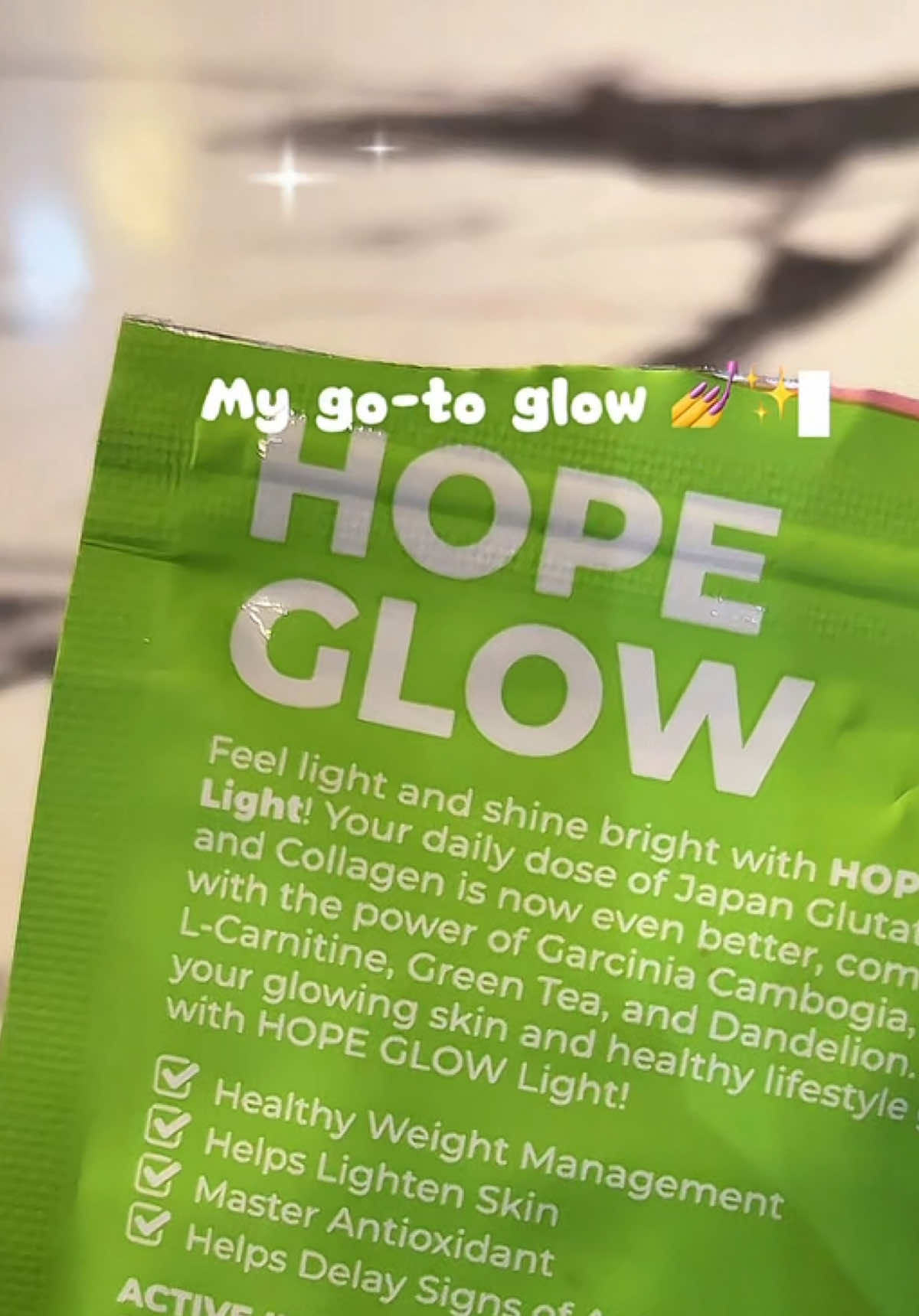 I'm happy dahil napaka convenient dalhin nito. Kaya sabay sabay tayong mag glow!! 🥹💅✨ #hopeglow #hopeglowlight #hopeglowbylunaaura #paydaysale #gluthatione 