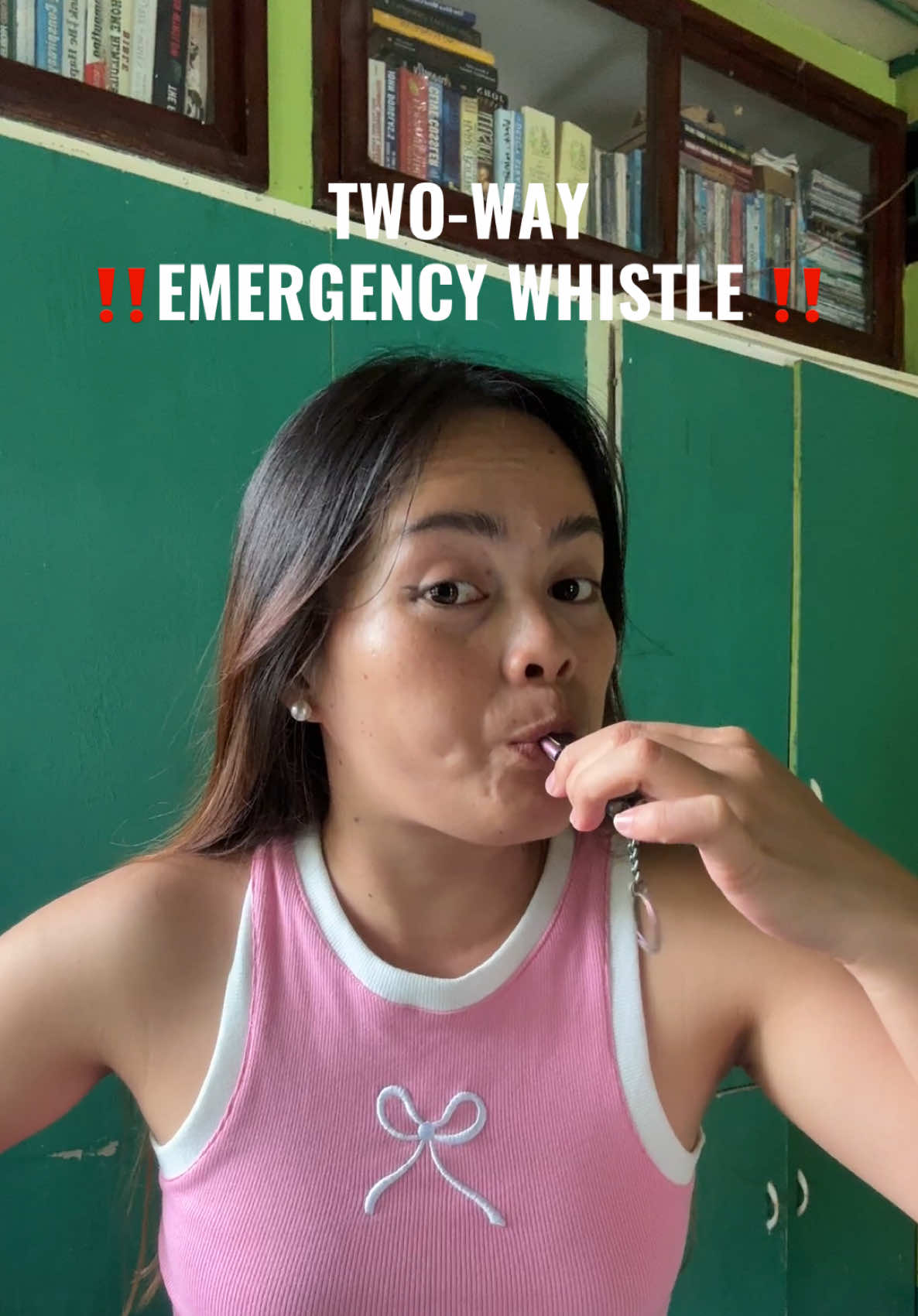 Pumili ng pito na walang butones para hindi mapaus. #emergencywhistle #disasterpreparedness #laginghanda #survivalskills 