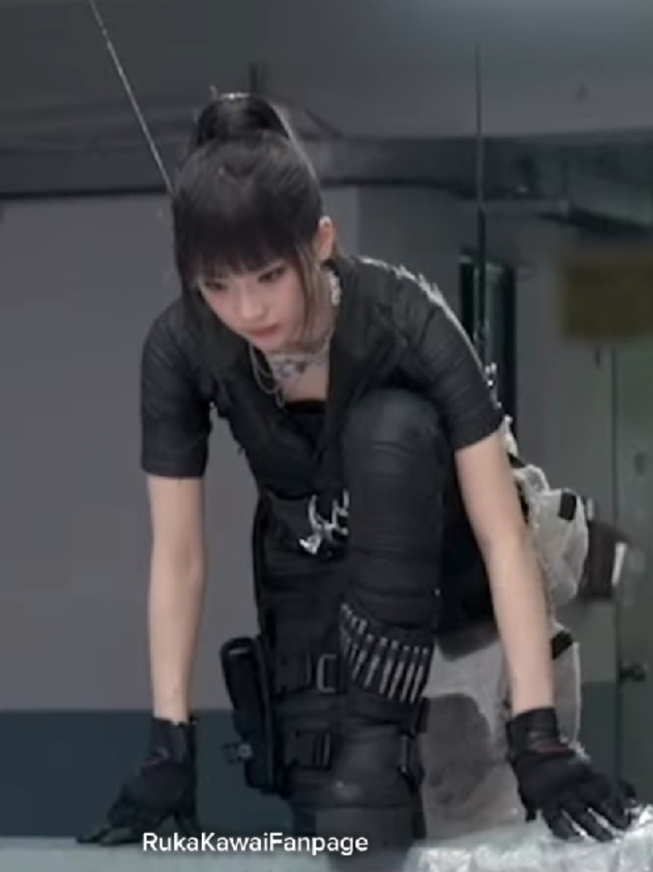 Behind The Scene RUKA jump in WE GO UP😭🔥 that's cool. Even though Ruka was afraid of heights, she still dared and it was extraordinary! Ruka acts in we go up, ruka jump scene bts we go up  _ RUKA BABYMONSTER WE GO UP MV Making Film rap part #RUKA #BABYMONSTER #루카 #베이비몬스터 KAWAIRUKA 베이비몬스터 루카, ルカ, 河井瑠花