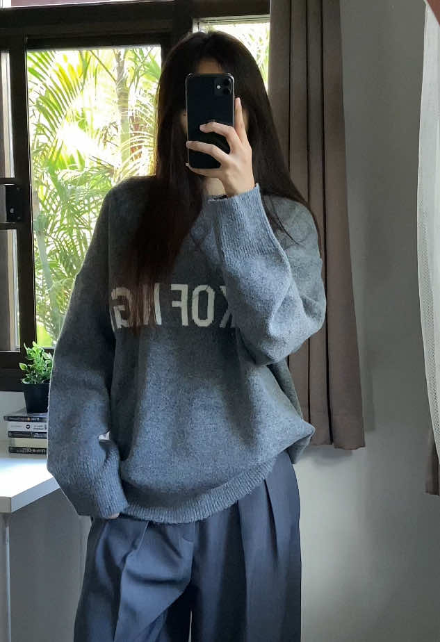 🐰🖤🤍#เสื้อสเวตเตอร์ #เสื้อแขนยาว #เสื้อกันหนาว #เสื้อไหมพรม #เสื้อไหมพรมแขนยาว🐻🤍 
