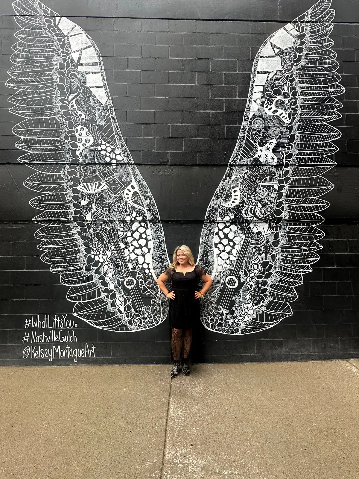 Explored so many parts of Nashville & it was so much fun. 🤩 La La Land Coffee is one of the busiest coffee shops I’ve ever been to located in the 12 South area of Nashville. I’ve never waited 30 mins for a coffee. 😆 well worth the wait. The Butter Milk Ranch Restaurant & Postino’s was two more of our fav spots. So asthetically pleasing too! #fyp #nashvilletn #vacations #thingstodo #nashvegas 