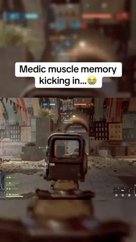 Medic muscle memory kicking in.. (via u/aFUZZYSPONGE) #gaming #ps5 #xbox #battlefield6 #battlefield 