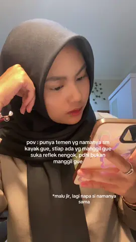 nama gue ada 2 kata, tp di sekolah ke bagi 3 org, stiap katanya ada😭😭